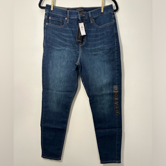 NWT Banana Republic High-Rise Skinny Jeans Size 30P in Medium/Dark Wash - Picture 1 of 4